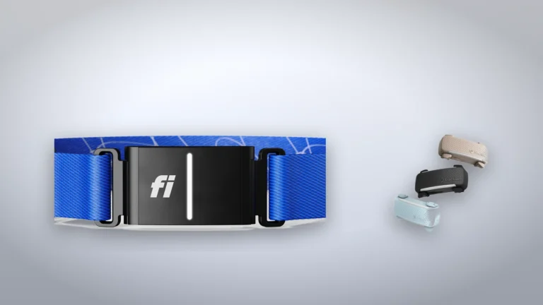 Fi Series 3+ tracker on a blue band shown beside three Tractive DOG 6 trackers, not to scale